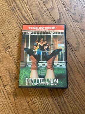 Don't Tell Mom: The Babysitter's Dead (DVD)